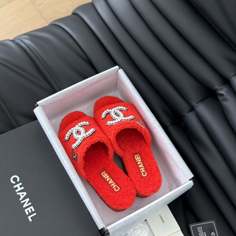 Ch*el slippers